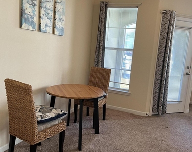 8290 Gate Parkway W - Photo Thumbnail 6