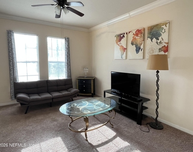 8290 Gate Parkway W - Photo Thumbnail 3