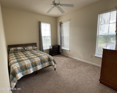 8290 Gate Parkway W - Photo Thumbnail 15