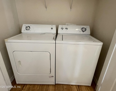 8290 Gate Parkway W - Photo Thumbnail 19