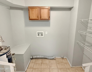 9738 Eisenhower Road - Photo Thumbnail 6