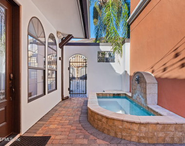 8861 La Terrazza Place - Photo Thumbnail 9