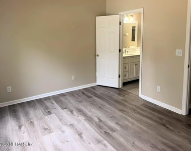 3500 Twisted Tree Lane - Photo Thumbnail 16