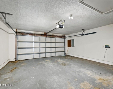 2791 Lantana Lakes Drive W - Photo Thumbnail 16