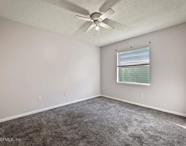 2791 Lantana Lakes Drive W - Photo Thumbnail 21