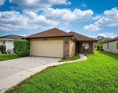 2791 Lantana Lakes Drive W - Photo Thumbnail 1