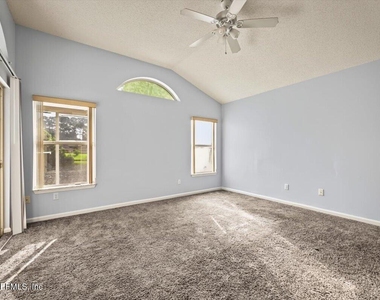 2791 Lantana Lakes Drive W - Photo Thumbnail 22
