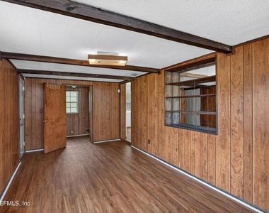 5812 Tampico Road - Photo Thumbnail 12