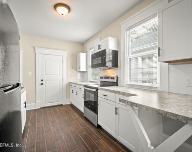 1834 Walnut Street - Photo Thumbnail 20