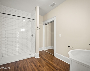 1834 Walnut Street - Photo Thumbnail 14