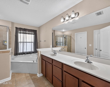469 Glendale Lane - Photo Thumbnail 16