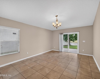 469 Glendale Lane - Photo Thumbnail 11