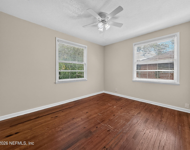 1547 Flagler Avenue - Photo Thumbnail 27