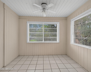 1547 Flagler Avenue - Photo Thumbnail 9