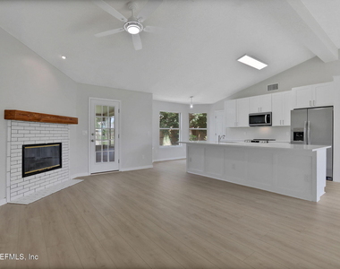 4383 Battlecreek Court W - Photo Thumbnail 6