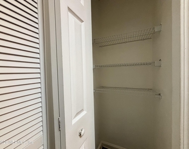 6106 Maggies Circle - Photo Thumbnail 8