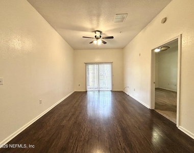 6106 Maggies Circle - Photo Thumbnail 10