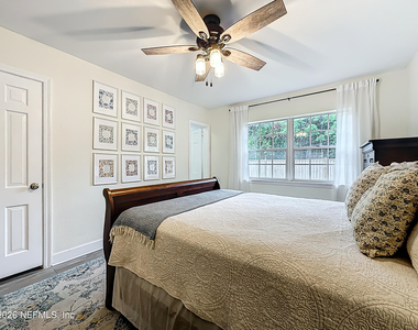 5553 Salerno Road - Photo Thumbnail 10