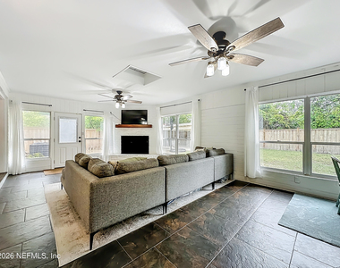5553 Salerno Road - Photo Thumbnail 28