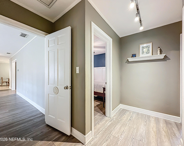 5553 Salerno Road - Photo Thumbnail 42