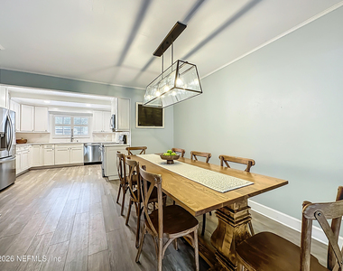 5553 Salerno Road - Photo Thumbnail 5
