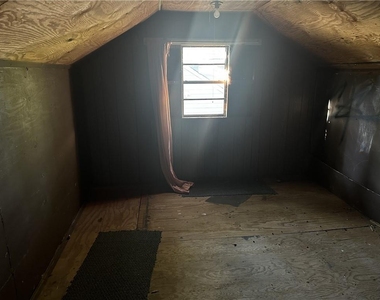 691 Daniel Avenue - Photo Thumbnail 12