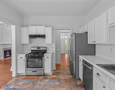1163 Rhyne Chase Se - Photo Thumbnail 15