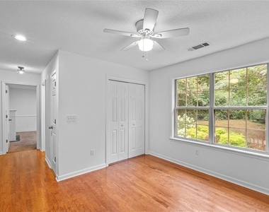 1163 Rhyne Chase Se - Photo Thumbnail 23