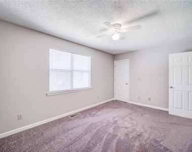 4084 Hidden Hollow Drive - Photo Thumbnail 20