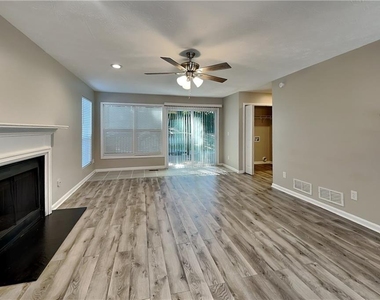 5105 N Bridges Drive - Photo Thumbnail 1