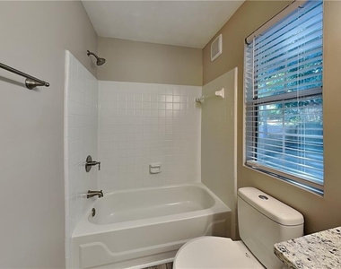 5105 N Bridges Drive - Photo Thumbnail 10
