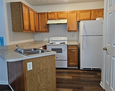1210 Labonte Parkway - Photo Thumbnail 3