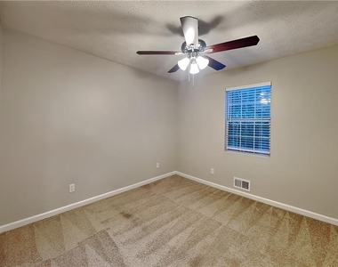 518 Joel Court - Photo Thumbnail 9