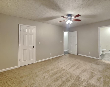518 Joel Court - Photo Thumbnail 7
