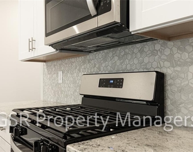 377 Timberland Avenue - Photo Thumbnail 8