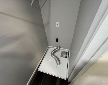 832 Brandlwood Way Nw - Photo Thumbnail 31