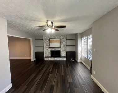 832 Brandlwood Way Nw - Photo Thumbnail 11
