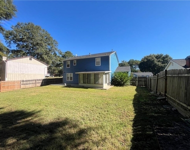 832 Brandlwood Way Nw - Photo Thumbnail 6