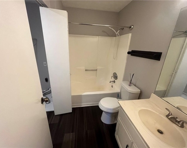832 Brandlwood Way Nw - Photo Thumbnail 25
