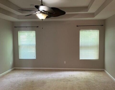 828 Wards Creek Lane - Photo Thumbnail 7