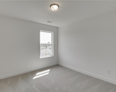 7240 Millbrae Walk - Photo Thumbnail 21