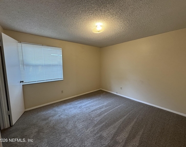 8055 Creedmoor Drive - Photo Thumbnail 6