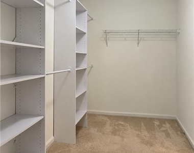 1305 Rosewood Drive - Photo Thumbnail 13