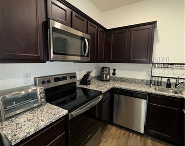 3366 Tarian Way - Photo Thumbnail 5