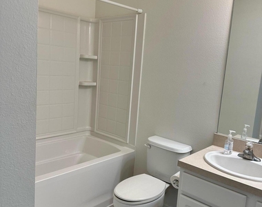 13364 Beach Boulevard - Photo Thumbnail 8