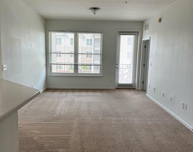 13364 Beach Boulevard - Photo Thumbnail 3