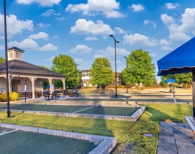 5745 Grapewood Street - Photo Thumbnail 22