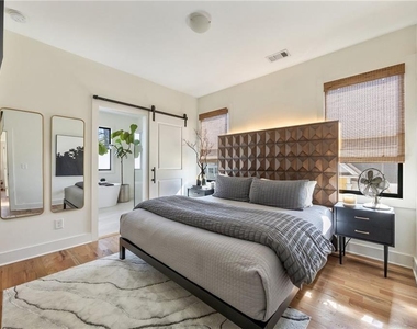 593 Formwalt Street Sw - Photo Thumbnail 14