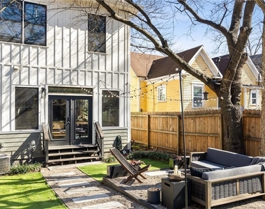 593 Formwalt Street Sw - Photo Thumbnail 25