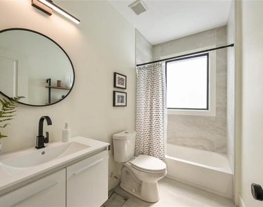 593 Formwalt Street Sw - Photo Thumbnail 21